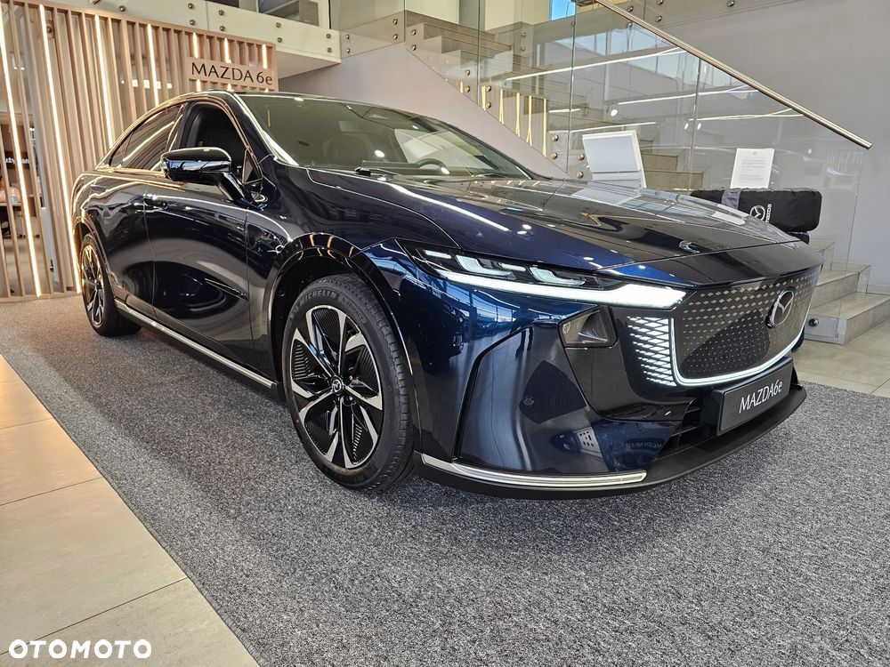 Mazda 6e 68.8kWh Takumi - 4