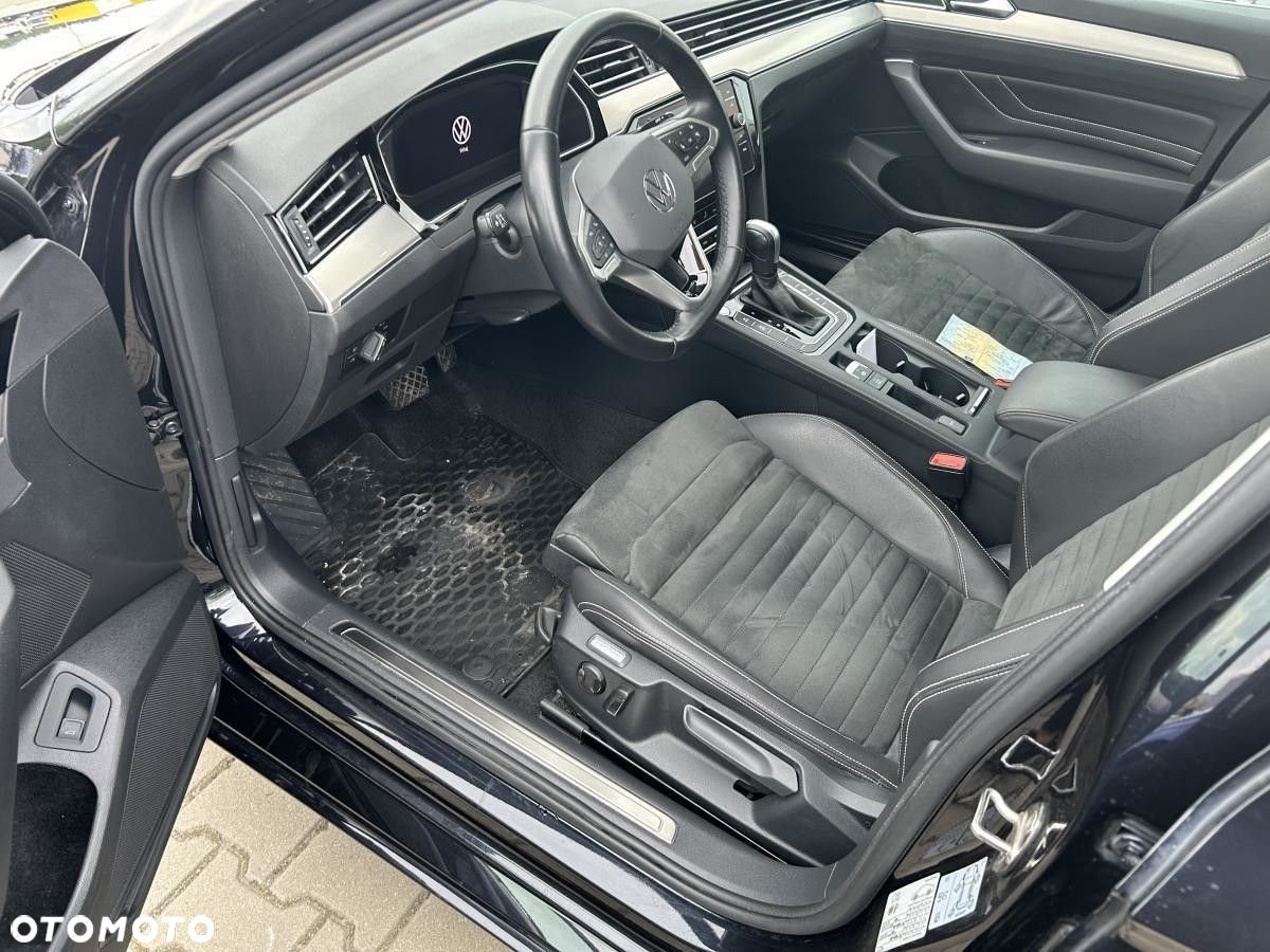 Volkswagen Passat 2.0 TDI EVO Elegance DSG - 5