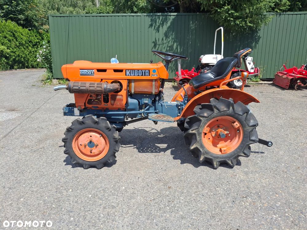 Kubota B6001 - 1