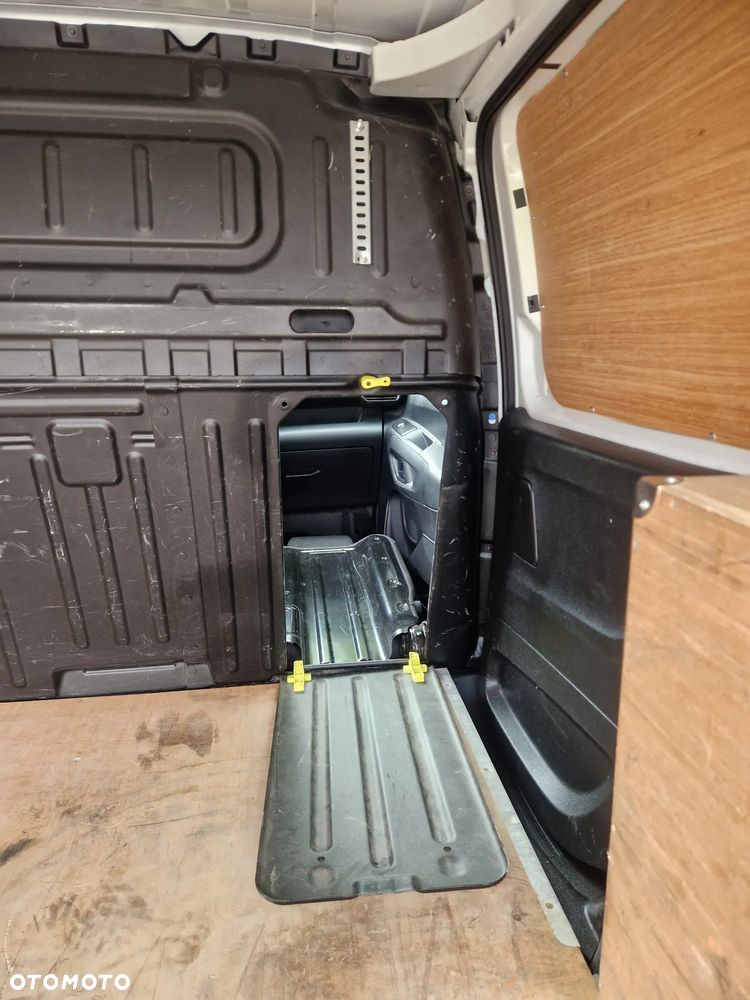 Peugeot Partner FlexCab L2 EHZ S&S Pro - 21