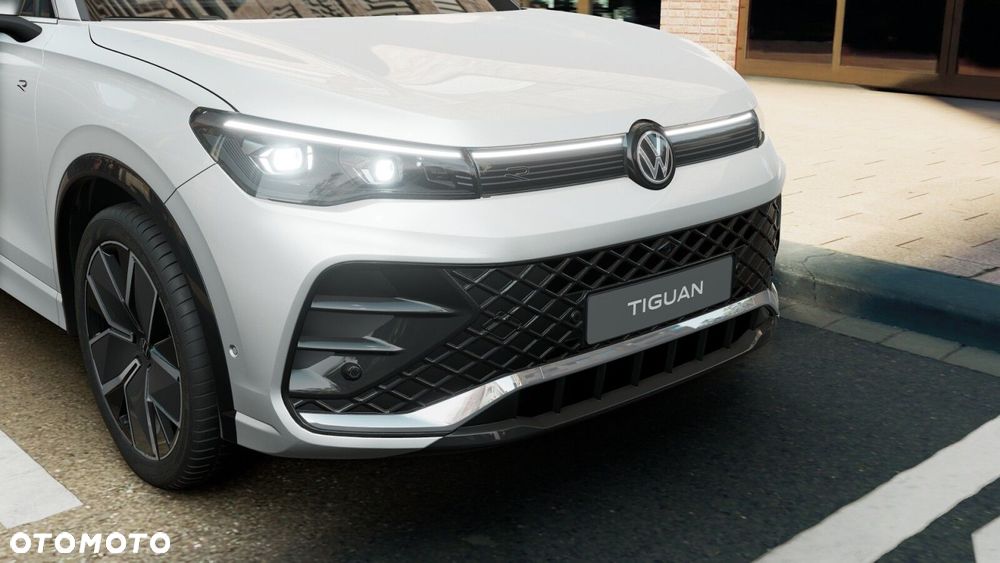Volkswagen Tiguan - 9