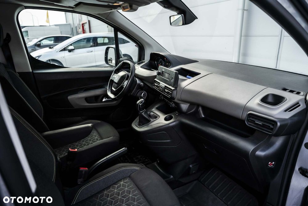Peugeot Rifter 1.5 BlueHDI Active - 21