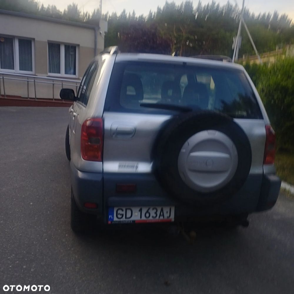 Toyota RAV4 2.0 D-4D 4x4 - 7