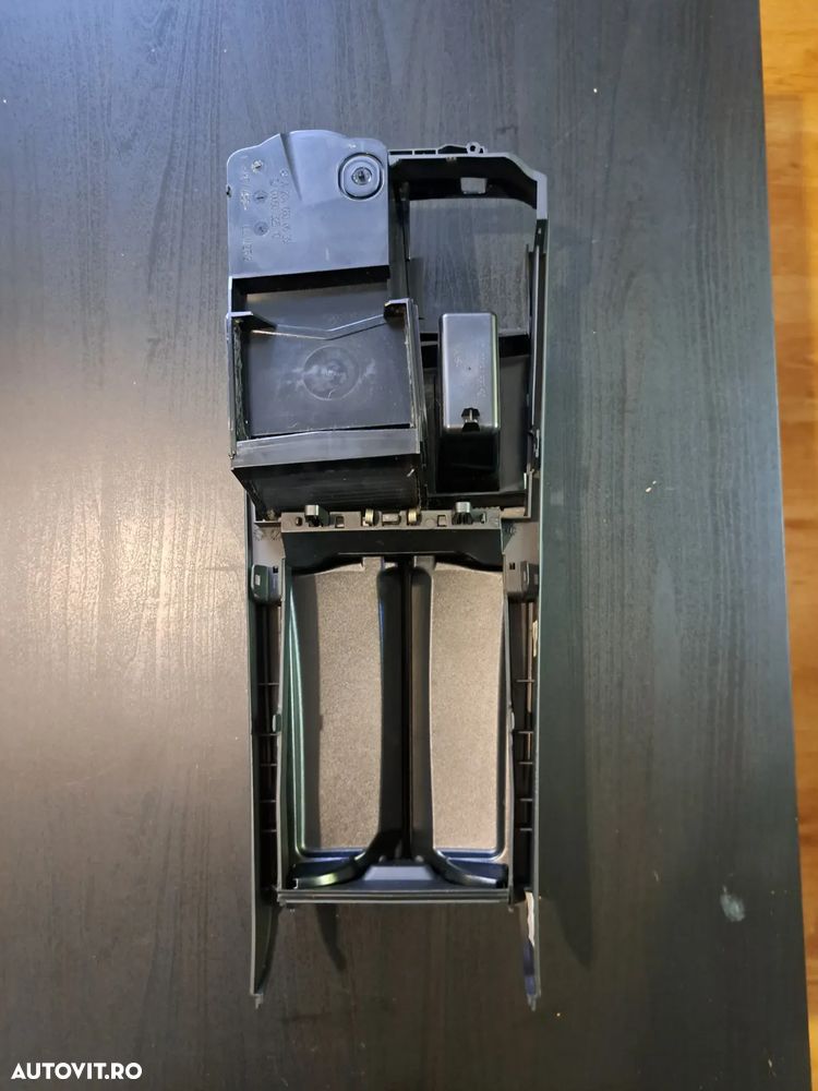 Cotiera fata cu suport pahare negru model cu joystick navigatie Originala Mercedes C-class W204 facelift 2007-201 - 5