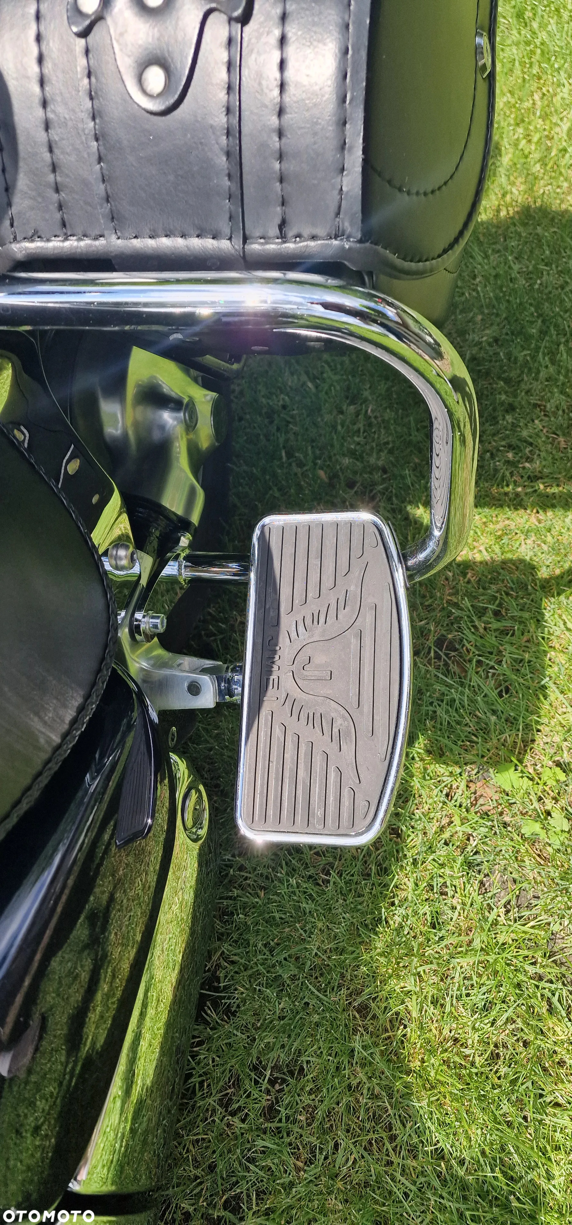 Suzuki Intruder - 12