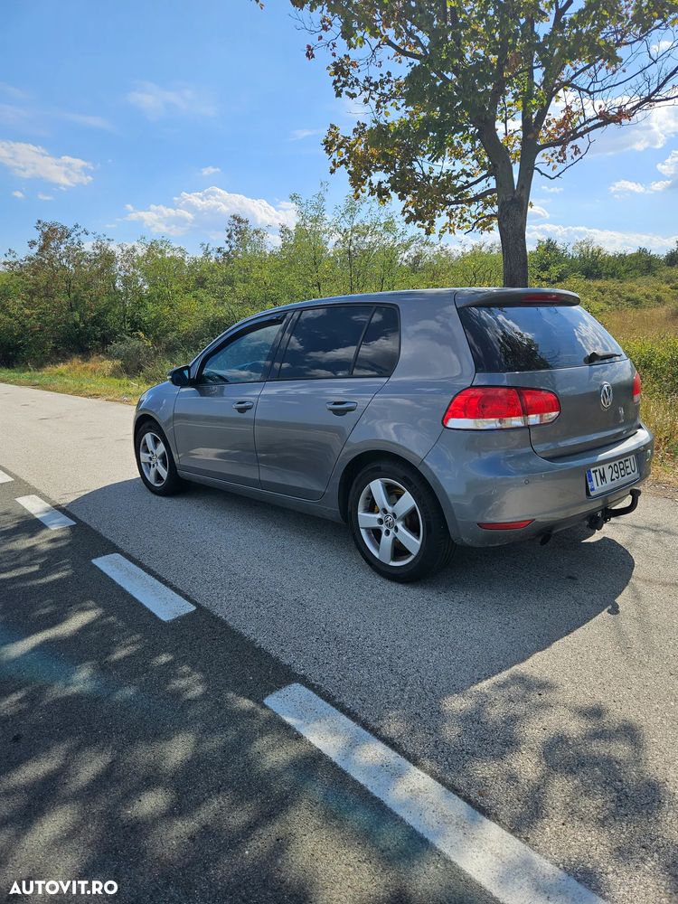 Volkswagen Golf - 3