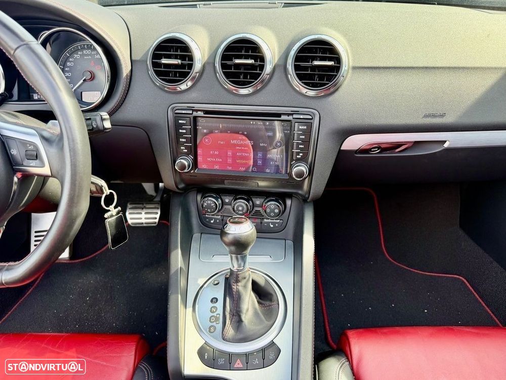 Audi TTS Roadster 2.0 TFSi quattro S Tronic - 14