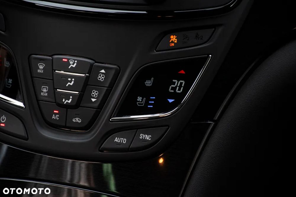 Opel Insignia 2.0 CDTI ecoFLEX Start/Stop Business Innovation - 27