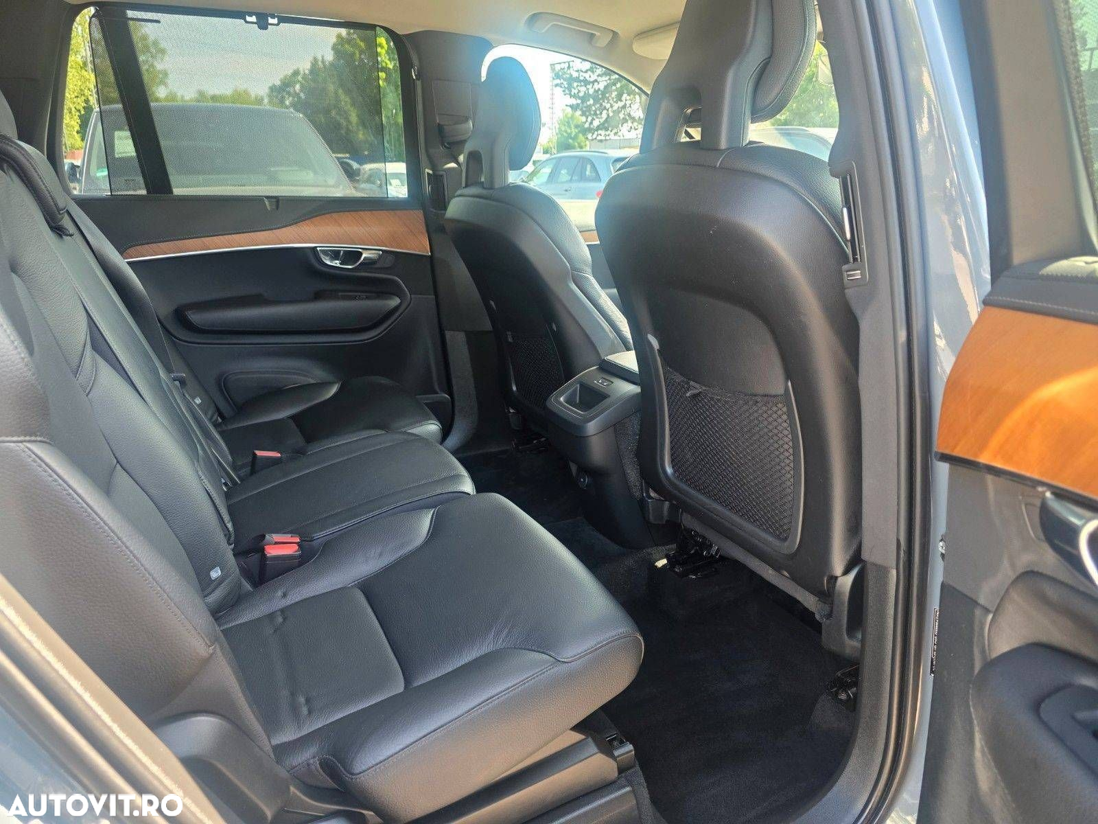 Volvo XC 90 - 10