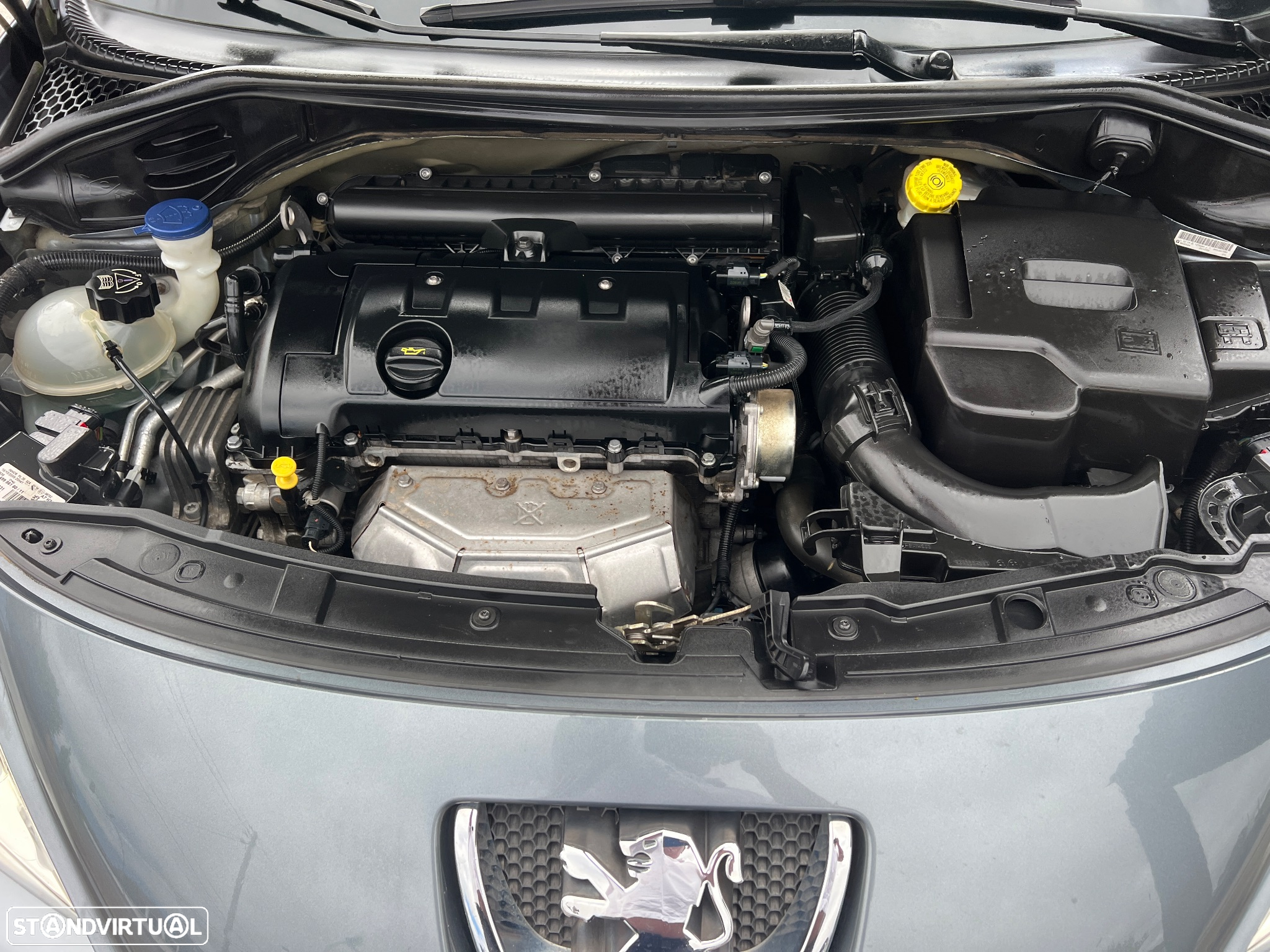 Peugeot 207 1.4 16V SE Sportium - 18