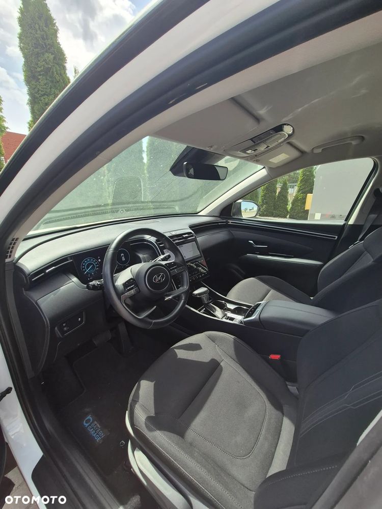 Hyundai Tucson ver-1-6-t--gdi-style-4wd-dct - 10