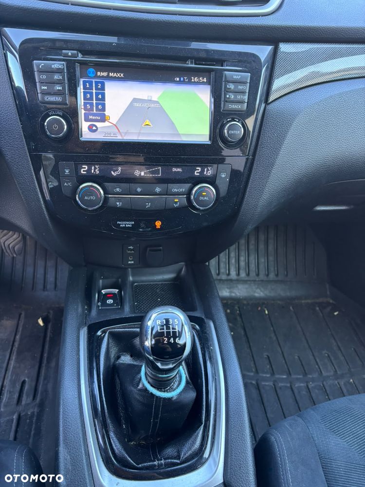 Nissan X-Trail 1.6 DCi Tekna 4WD EU6 - 23