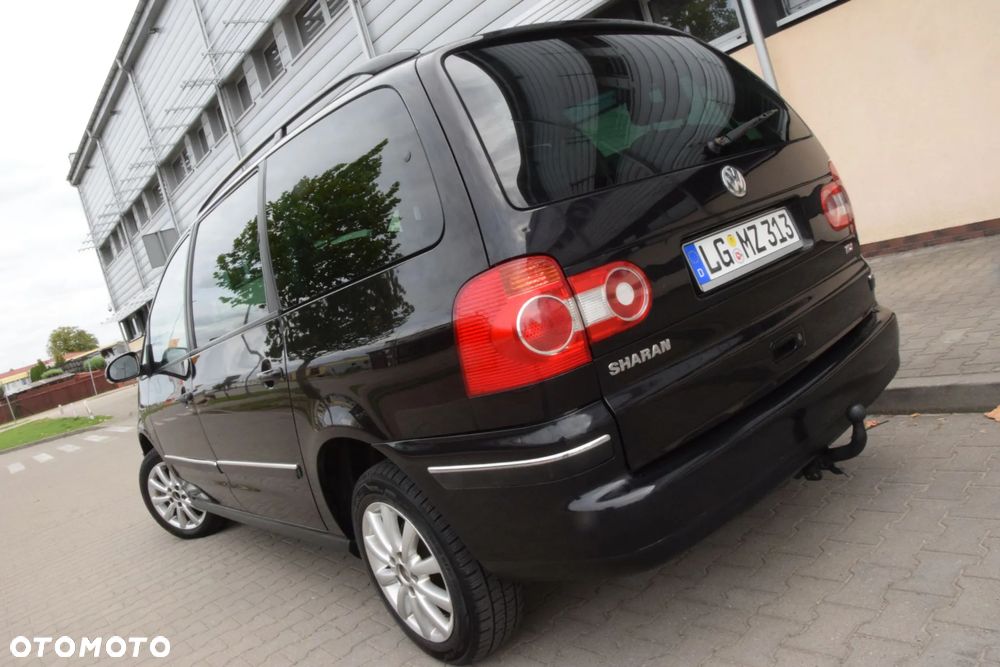 Volkswagen Sharan 1.9 TDI Automatik Pacific - 30