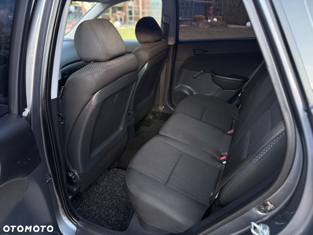 Hyundai i30 1.4 Blue Classic - 19