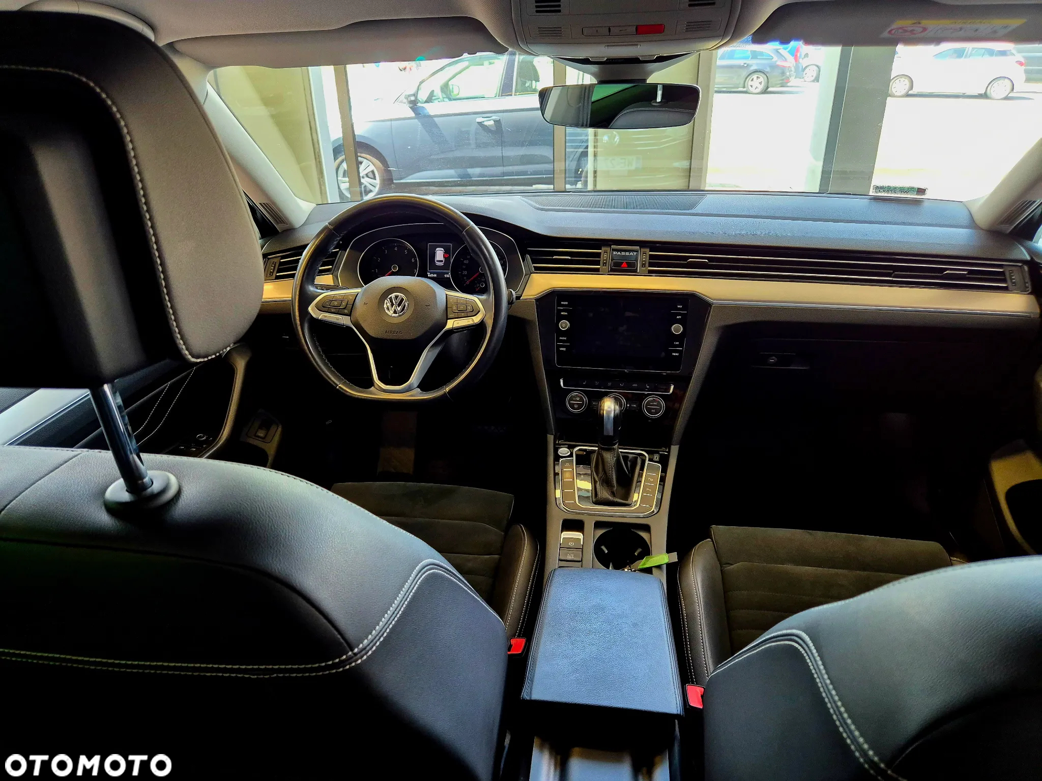 Volkswagen Passat 2.0 TSI Elegance DSG - 15