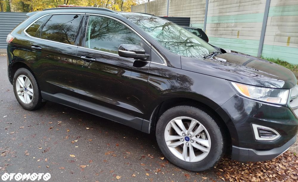 Ford Edge - 8