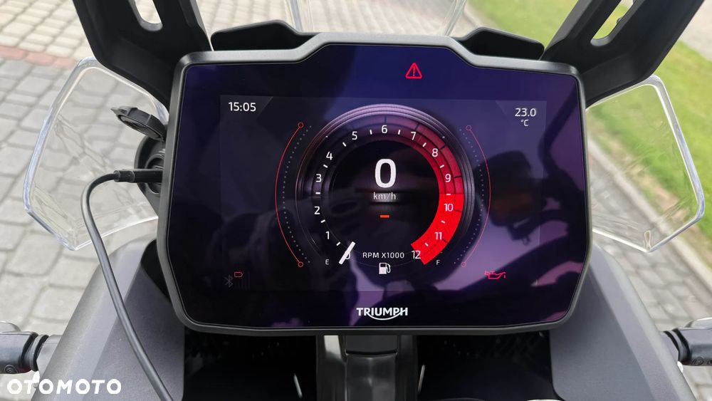 Triumph Tiger - 27
