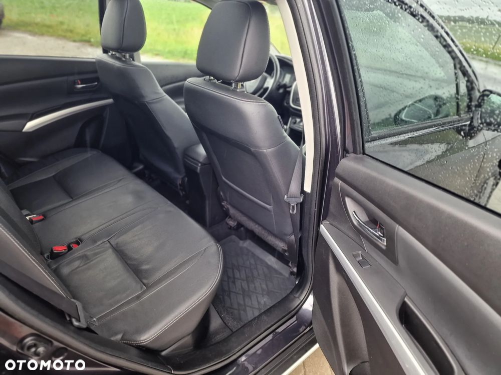 Suzuki SX4 S-Cross 1.6 DDiS Allgrip Comfort - 25