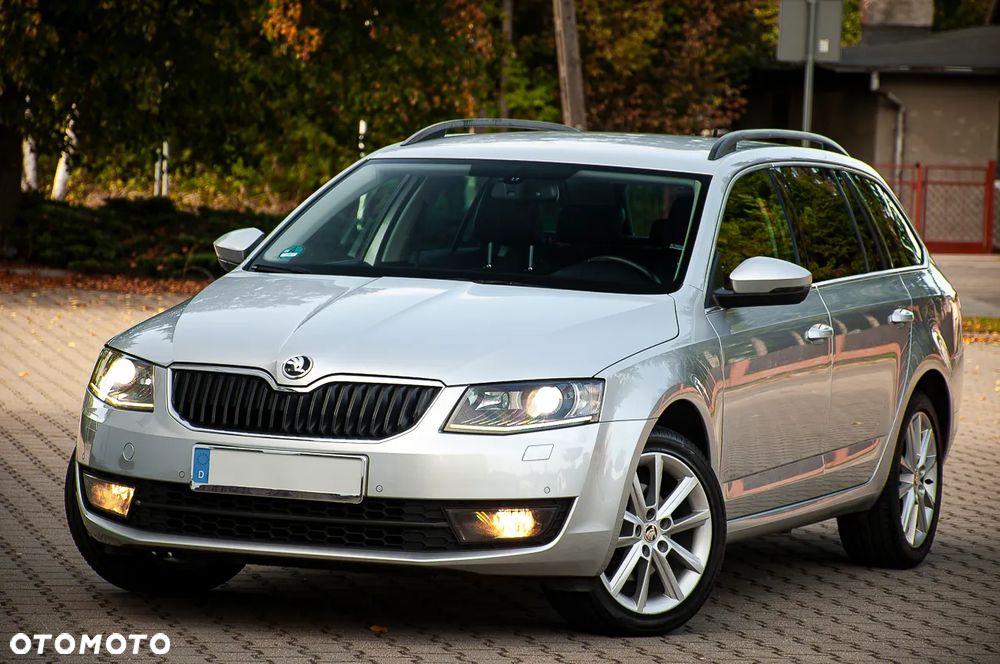 Skoda Octavia 1.6 TDI DPF Elegance - 25