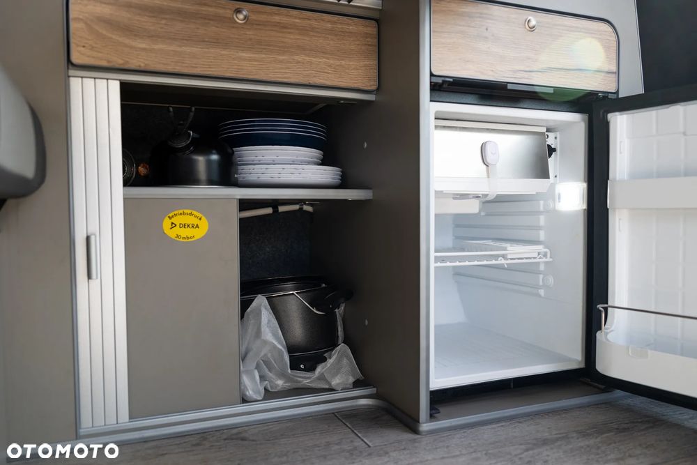 Volkswagen T6.1 BULLI SALTY BLUE SALTY PREMIUM / CALIFORNIA - 22