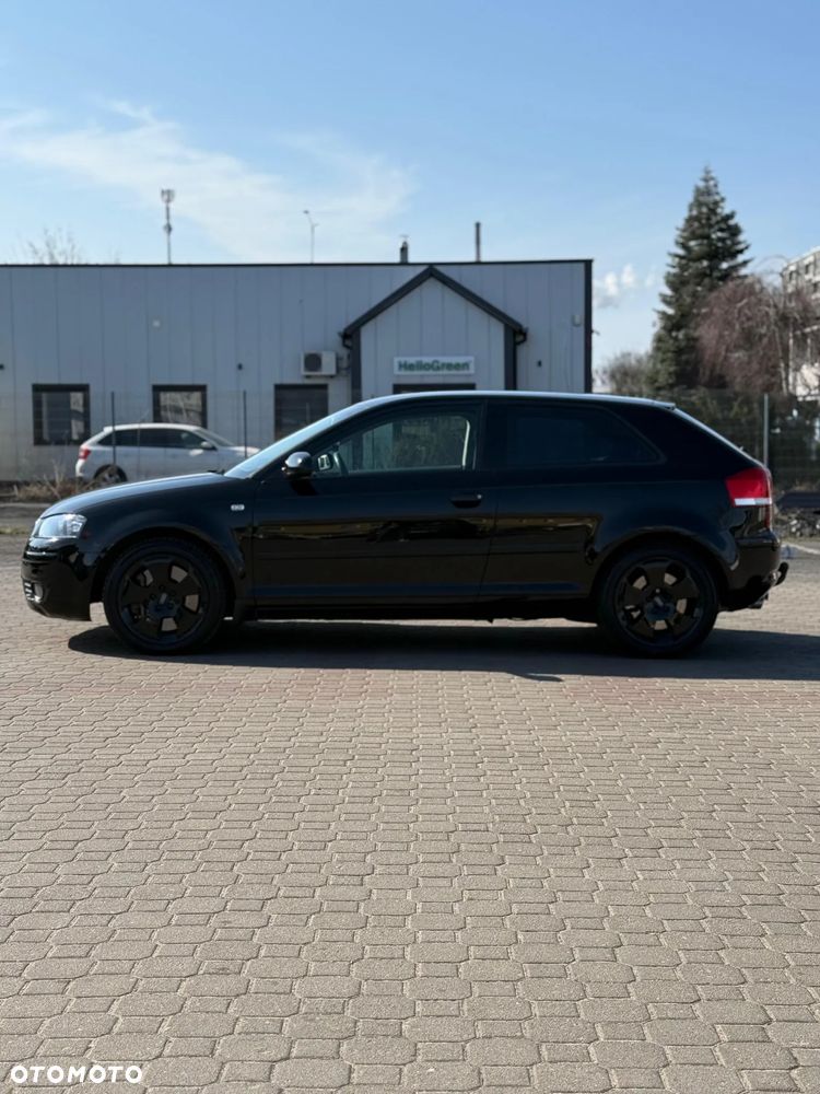 Audi A3 3-drzwiowe 3.2 quattro (DSG) S tronic Ambition - 8