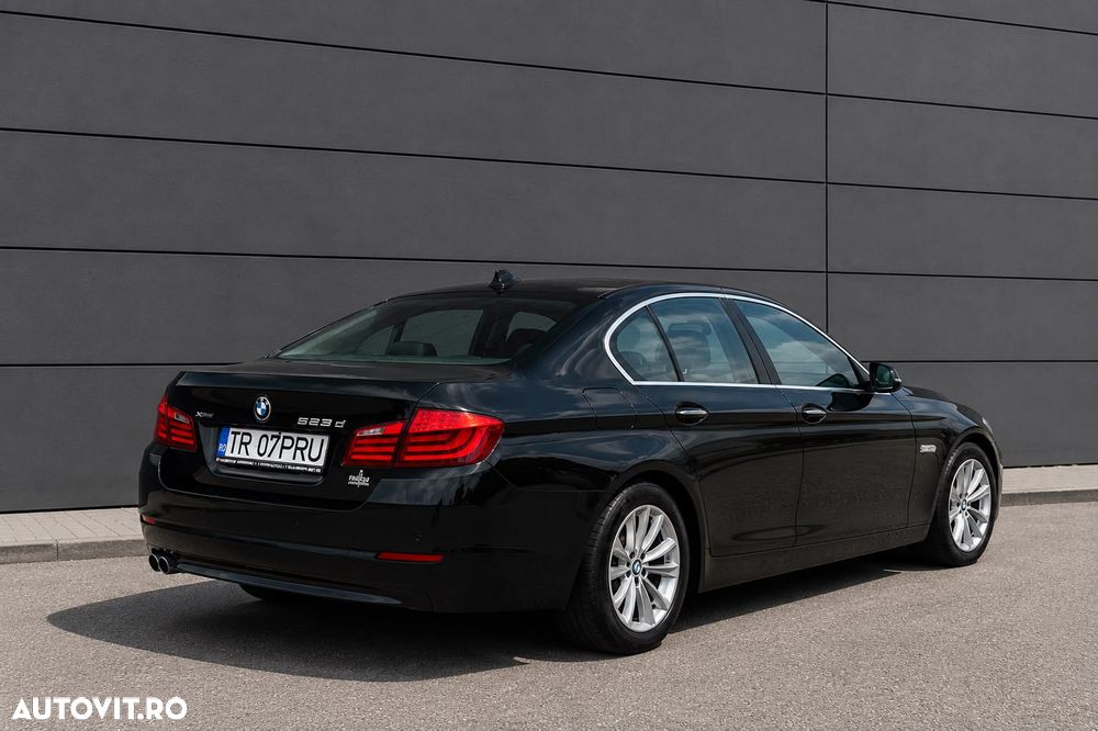 BMW Seria 5 525d xDrive Sport-Aut. - 3
