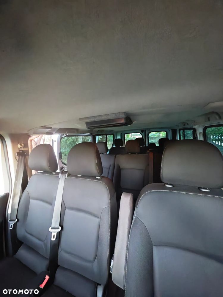 Renault Trafic - 2