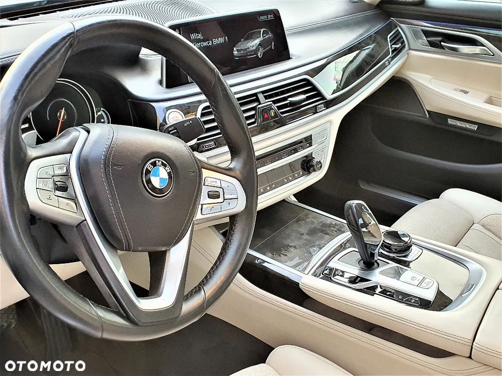 BMW Seria 7 - 13
