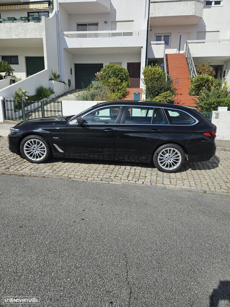 BMW 520 e Line Luxury - 1