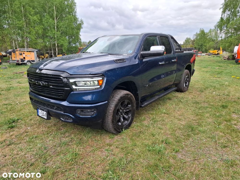 RAM 1500 5.7 Crew Cab Bighorn - 1