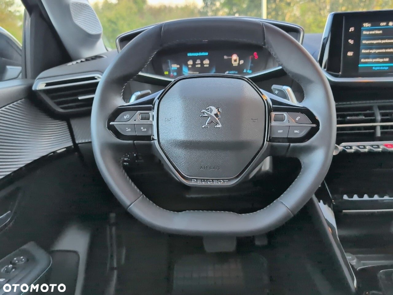 Peugeot 208 1.2 PureTech Allure Pack S&S EAT8 - 11