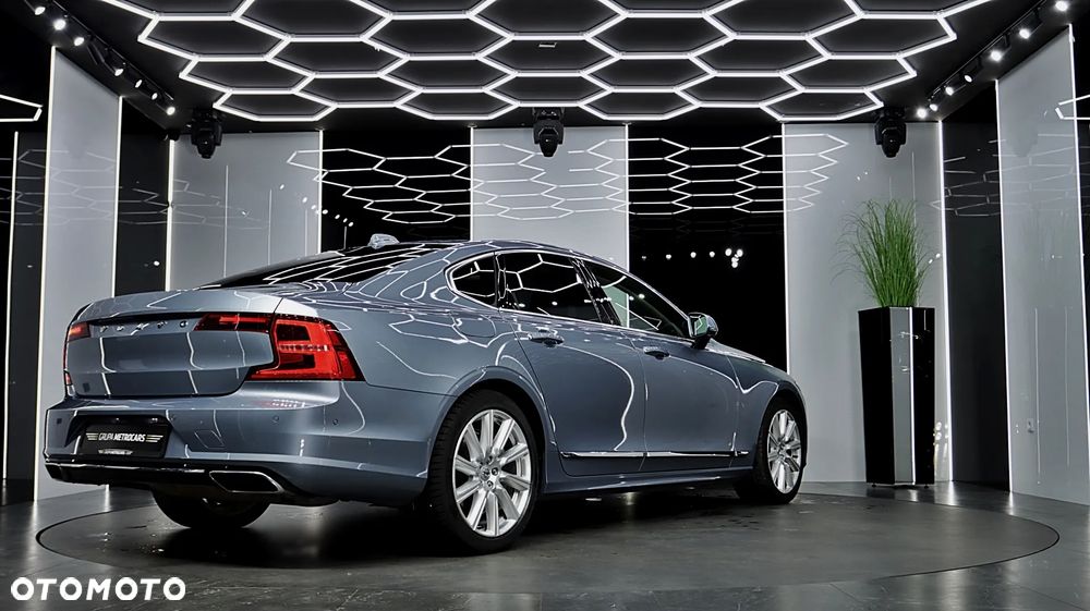 Volvo S90 - 12