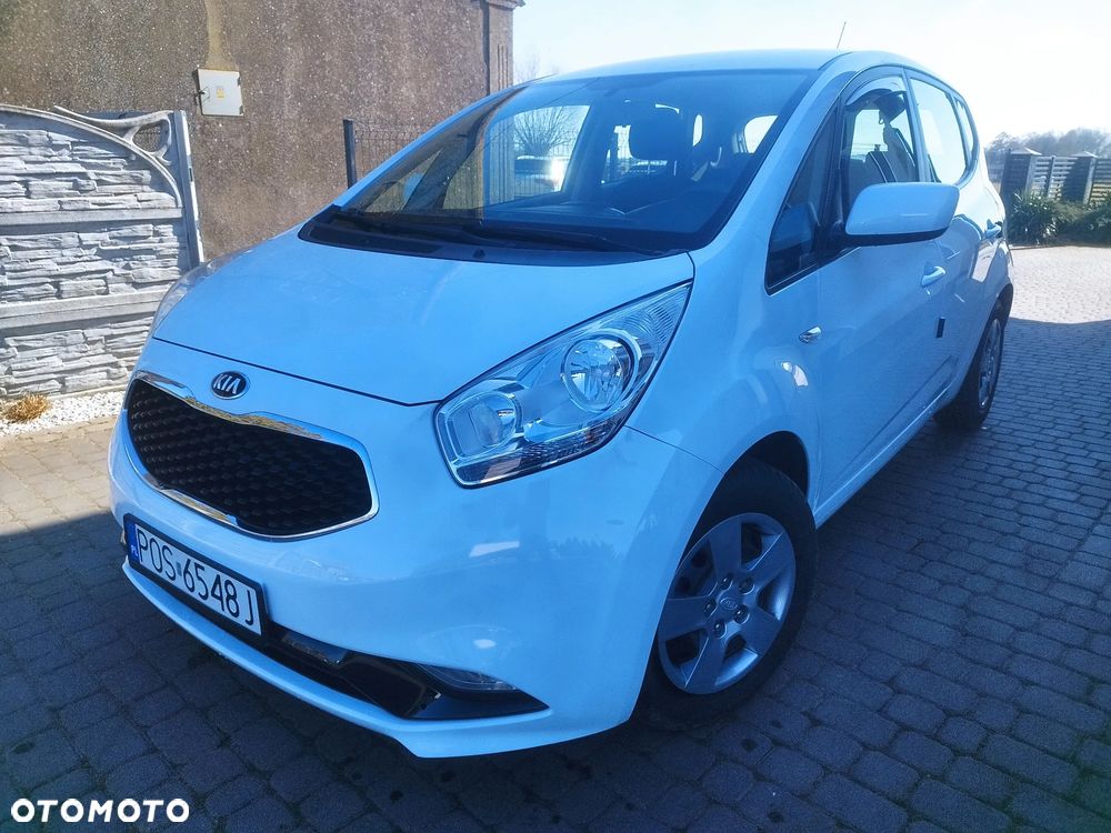 Kia Venga - 22