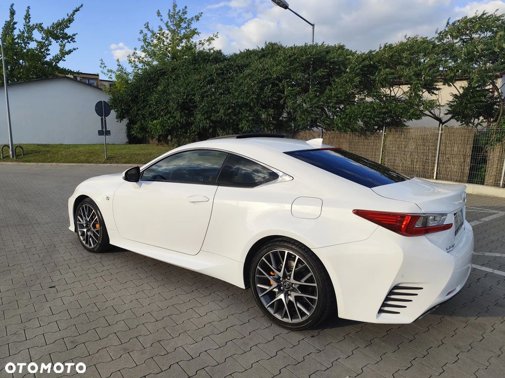 Lexus RC 200t / 300 F Sport - 6