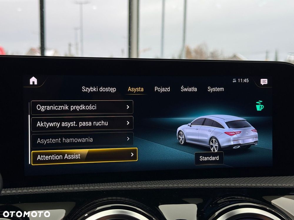 Mercedes-Benz CLA - 32