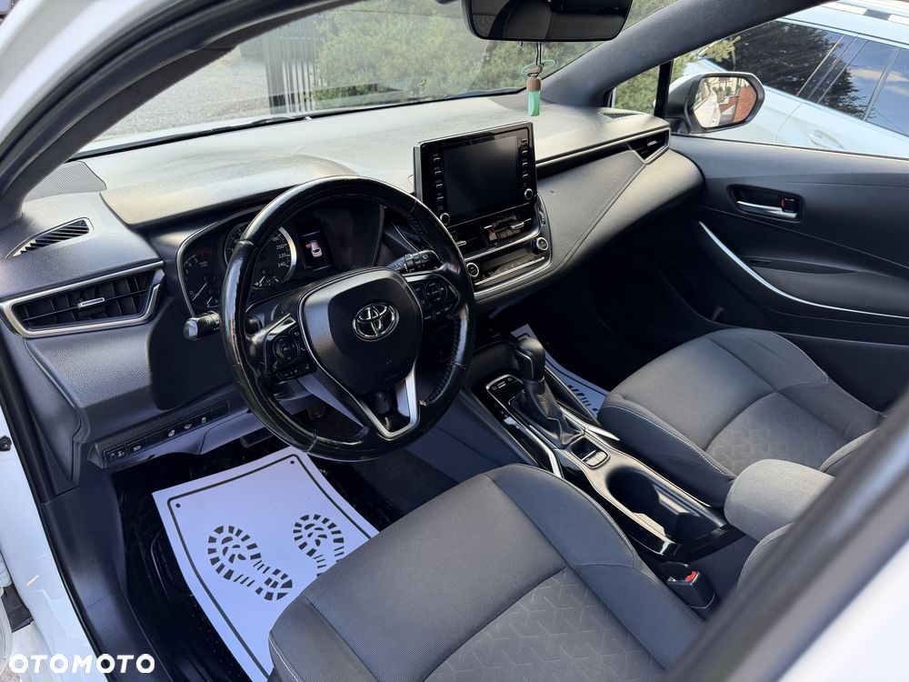Toyota Corolla - 7