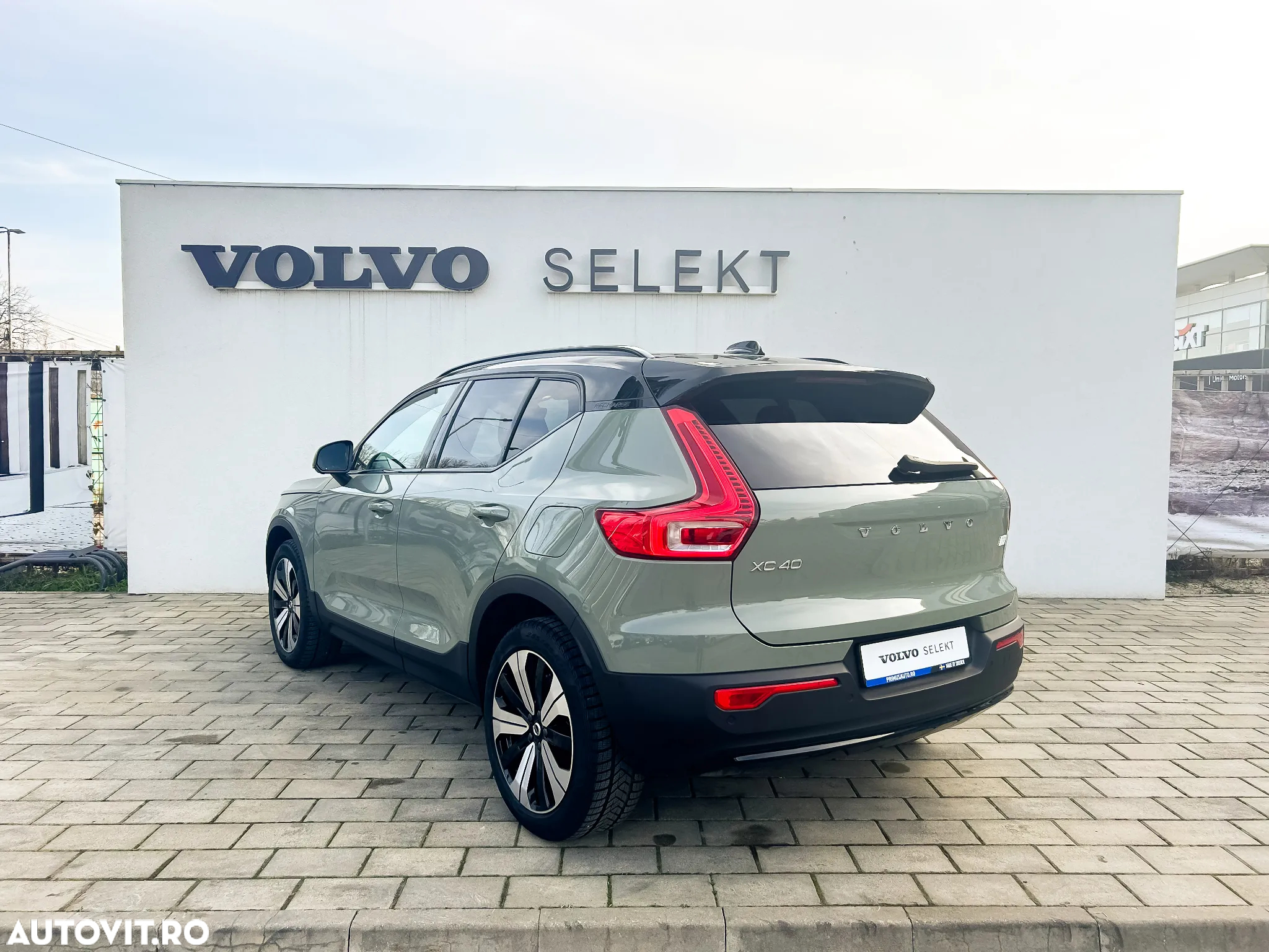 Volvo XC 40 Recharge Twin Motor AWD Ultimate - 4