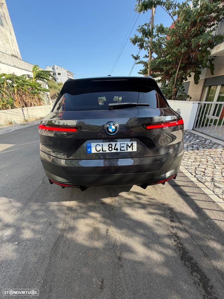 BMW iX xDrive 40 - 3
