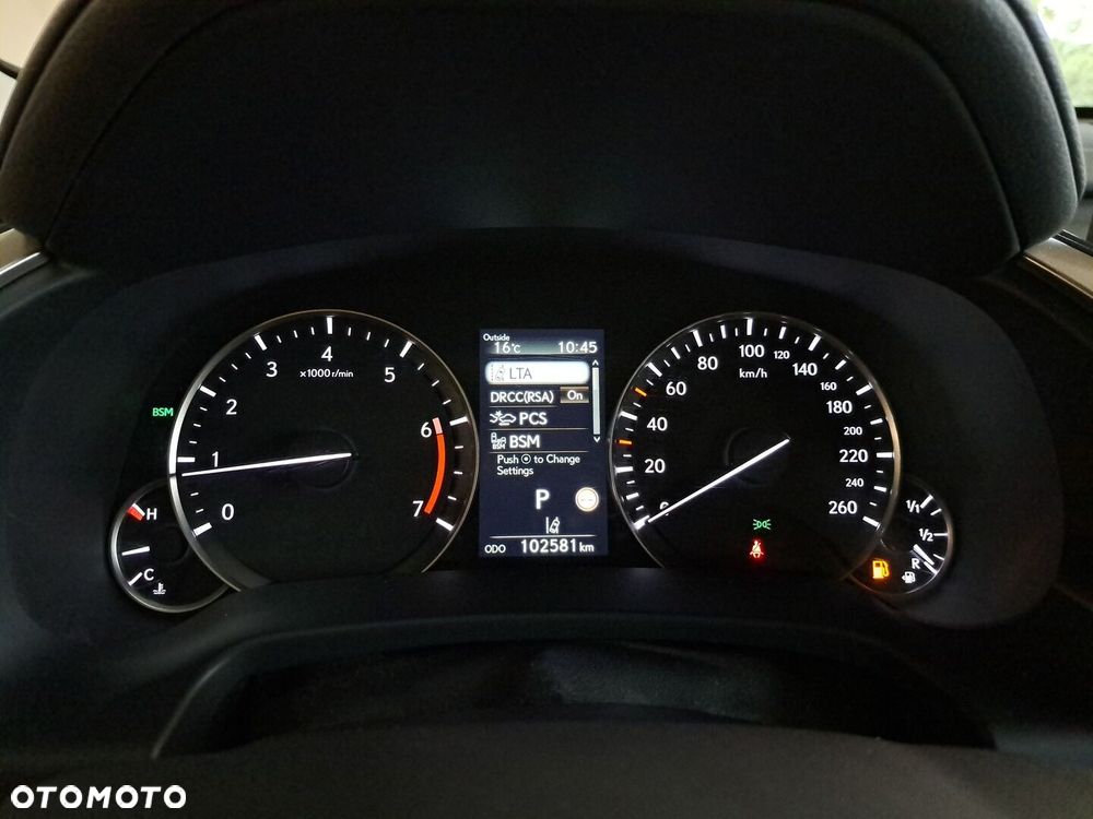 Lexus RX 300 Business Edition + - 34