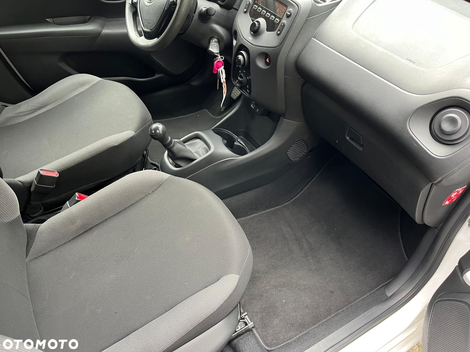 Toyota Aygo - 8