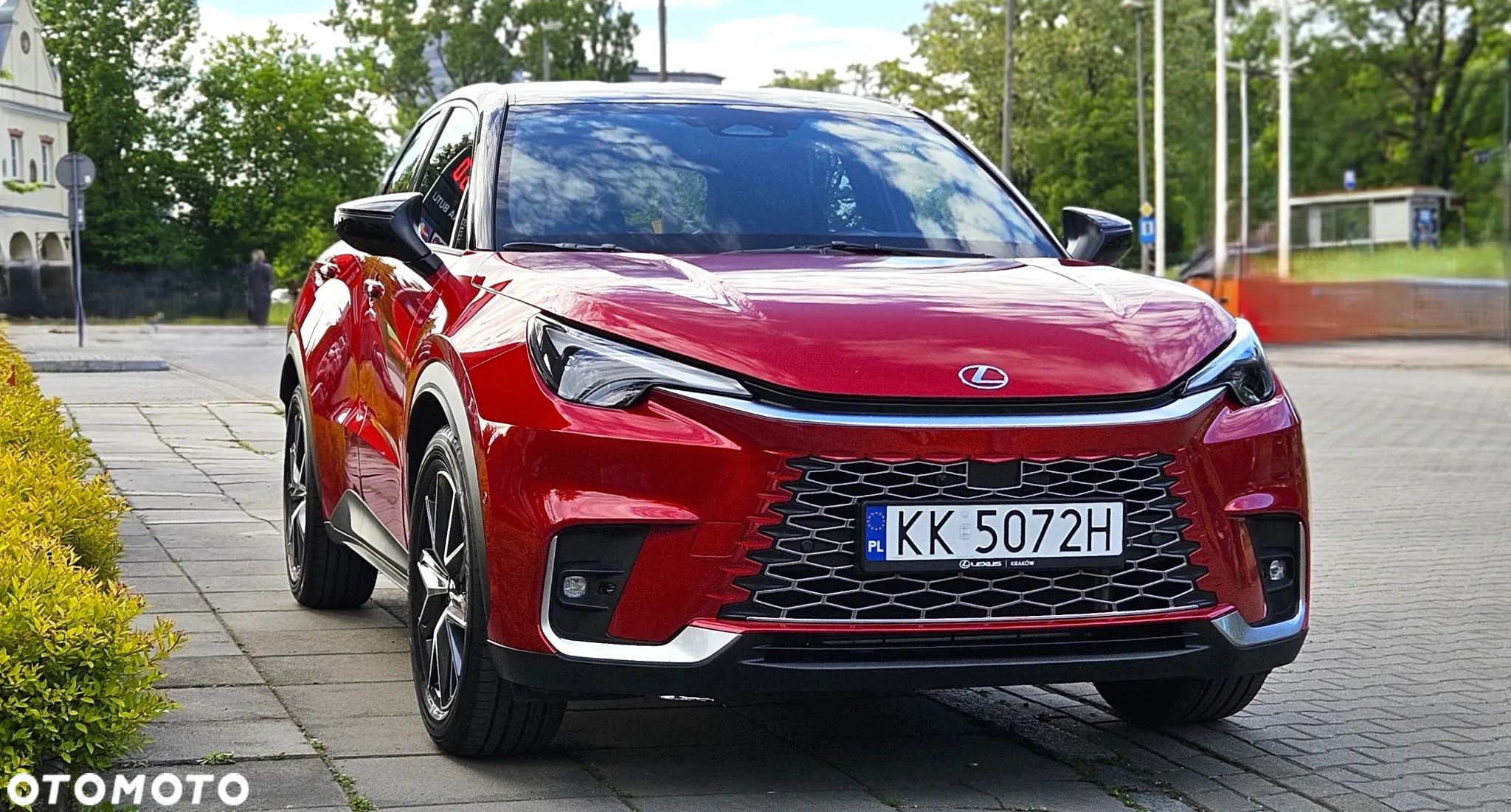 Lexus LBX 1.5 Hybrid Cool - 1