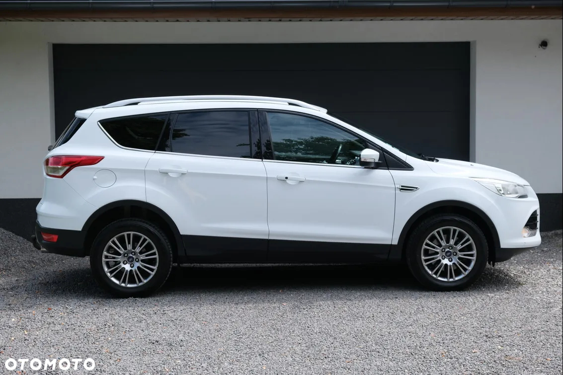 Ford Kuga 2.0 TDCi 4x4 Titanium - 13