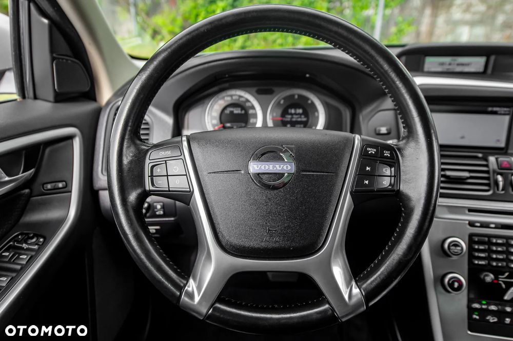 Volvo XC 60 - 23