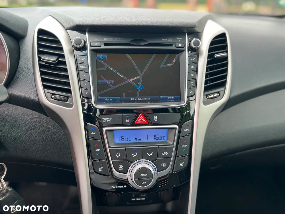 Hyundai i30 1.4 Premium - 15