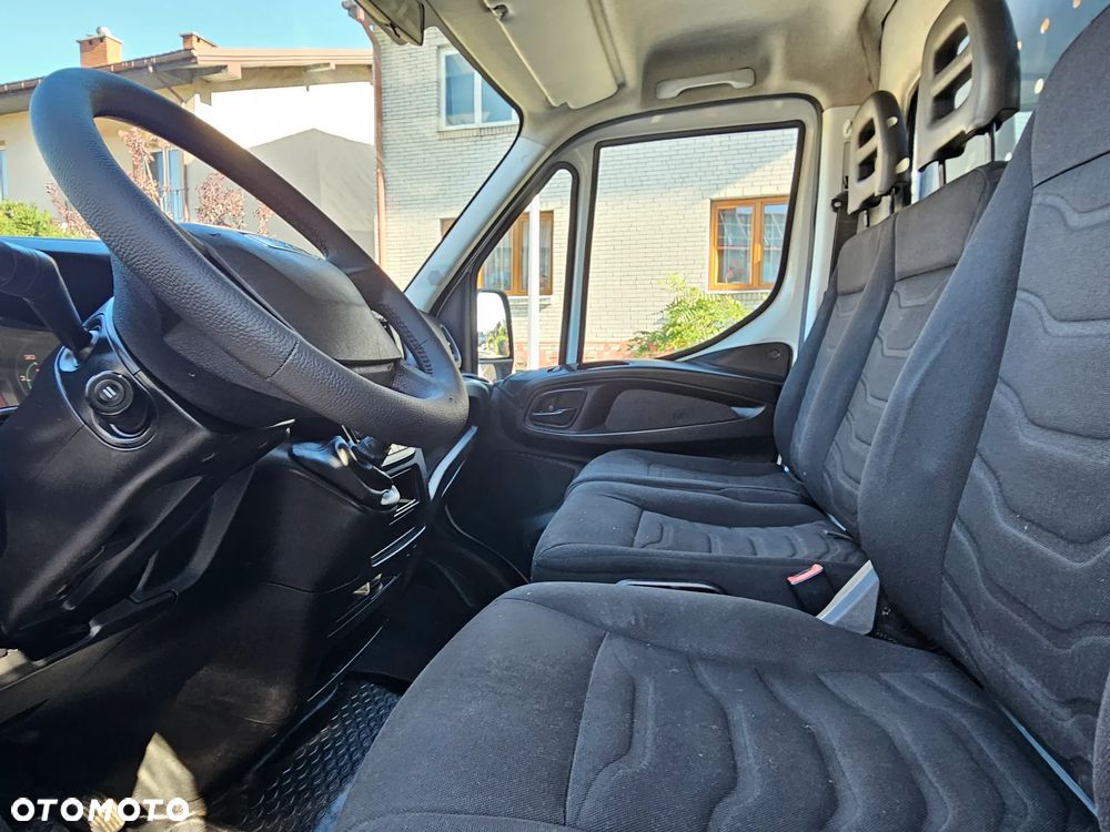 Iveco Daily - 27