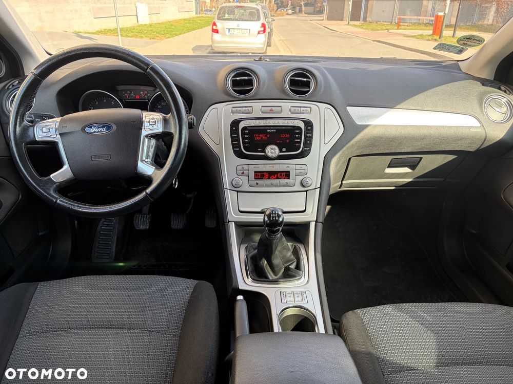 Ford Mondeo 1.6 Ti-VCT Trend - 31