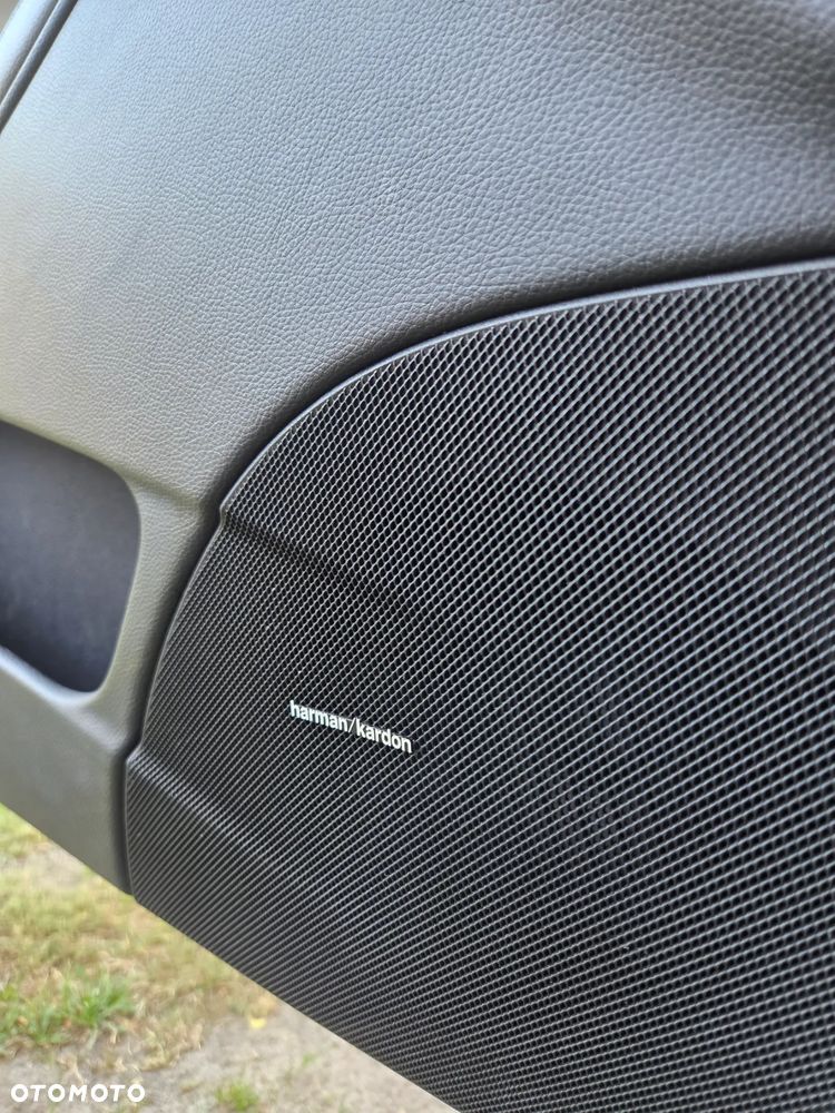 Mercedes-Benz CLS 500 - 34