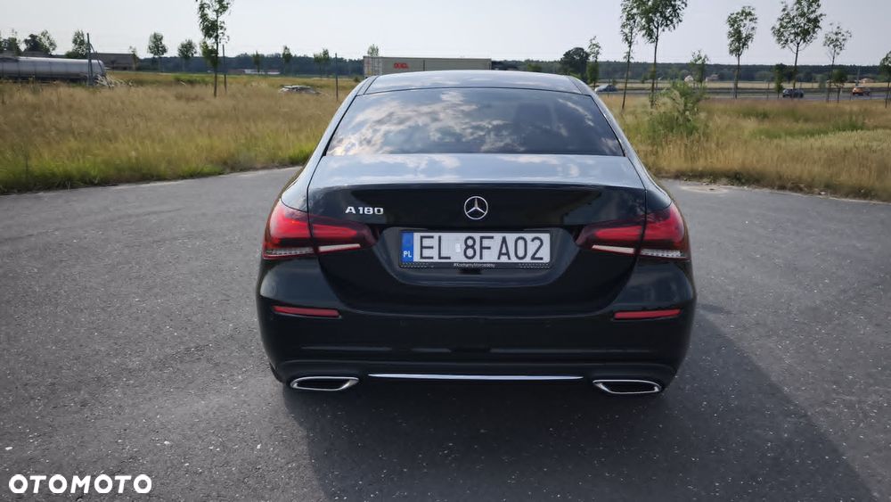 Mercedes-Benz Klasa A 180 Progressive 7G-DCT - 9