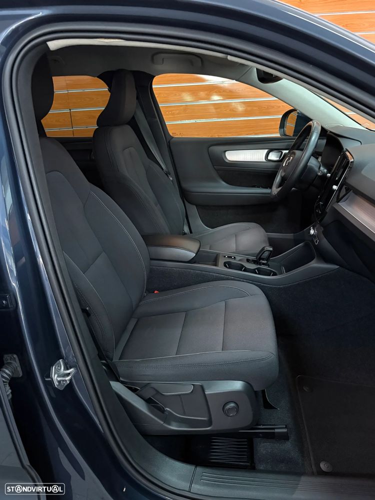 Volvo XC 40 T4 Recharge DKG Inscription Expression - 11
