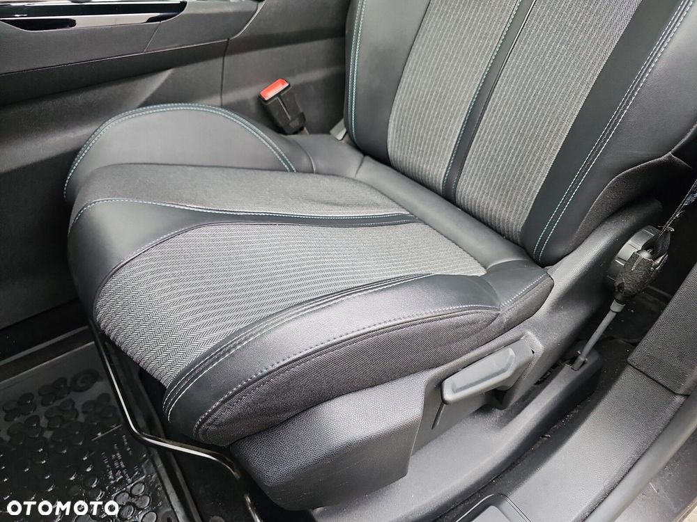 Peugeot 3008 - 24